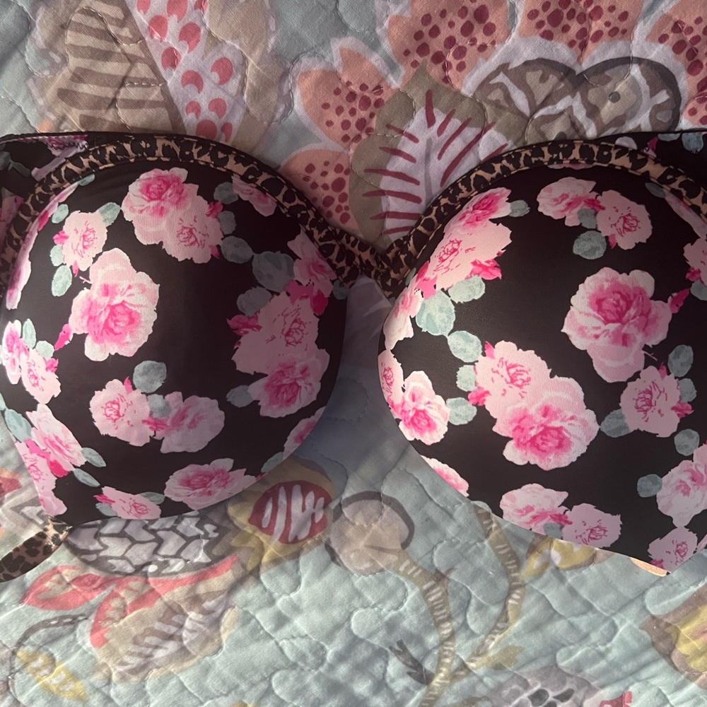 Victoria’s secret padded Floral Print Bra
